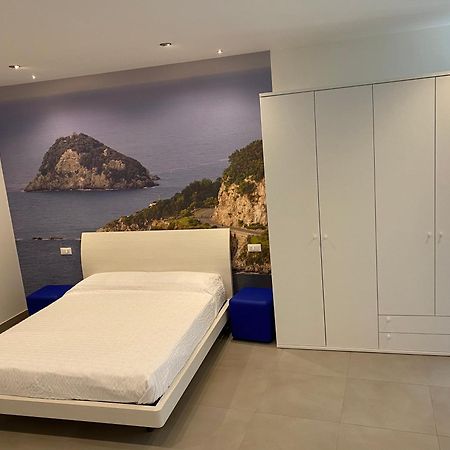 Torre Del Mare Rooms Берджеджі Номер фото